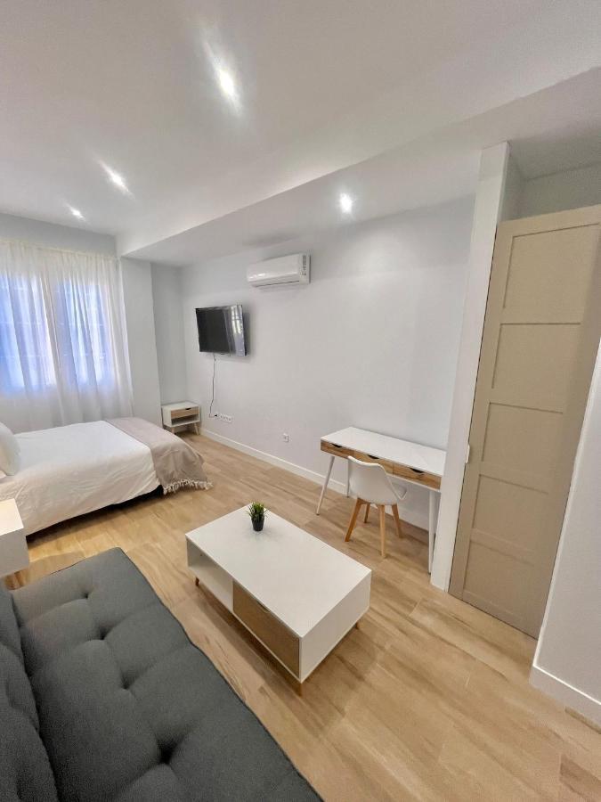 Lofts Ifema Appartement Madrid Buitenkant foto